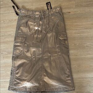 NWT Zhrill metallic faux leather cargo skirt